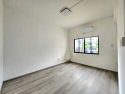 Koon Seng Road (D15), Terrace #558921791